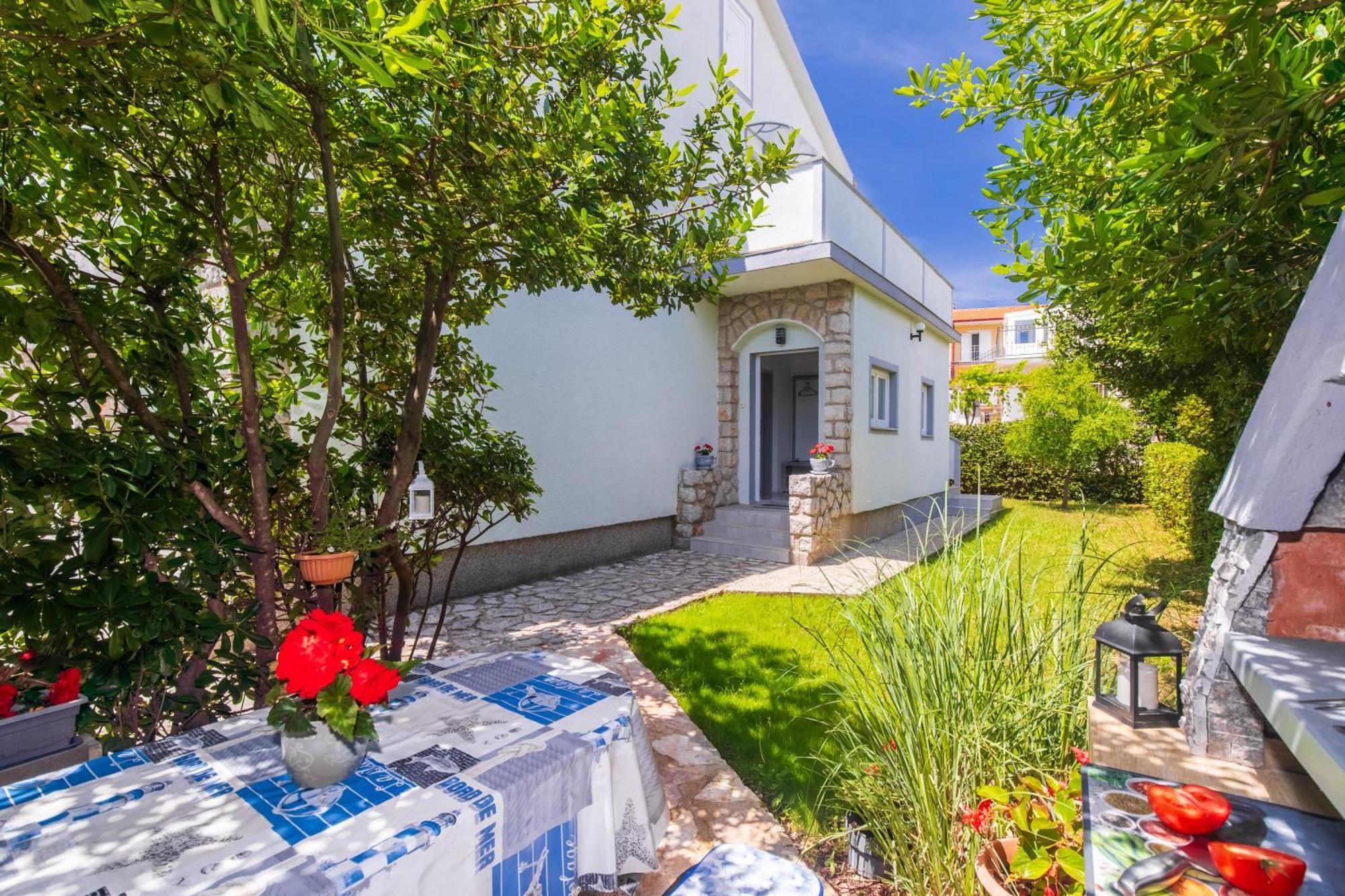 Apartment Tara With Seaview Krk Town Buitenkant foto