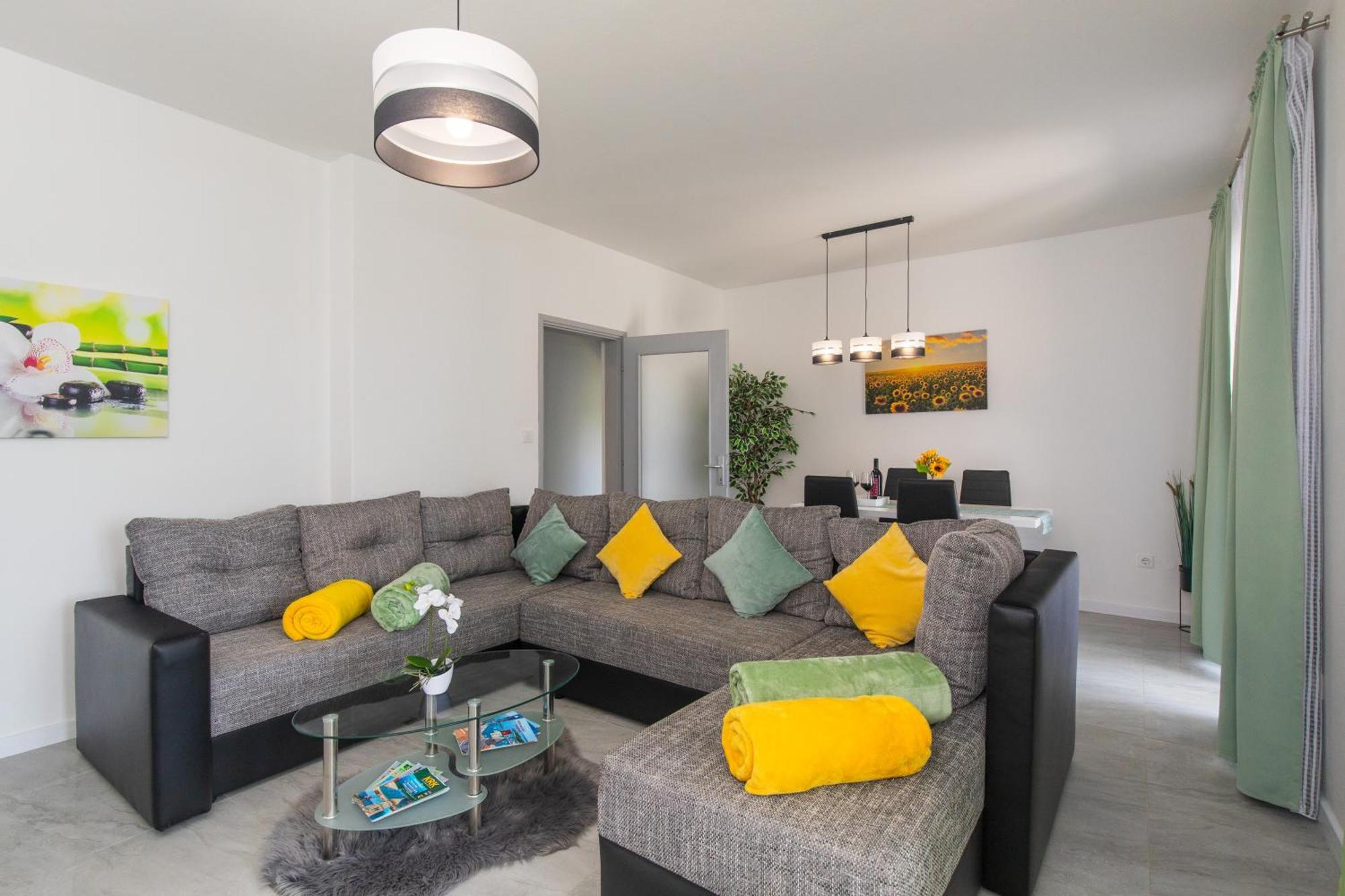 Apartment Tara With Seaview Krk Town Buitenkant foto