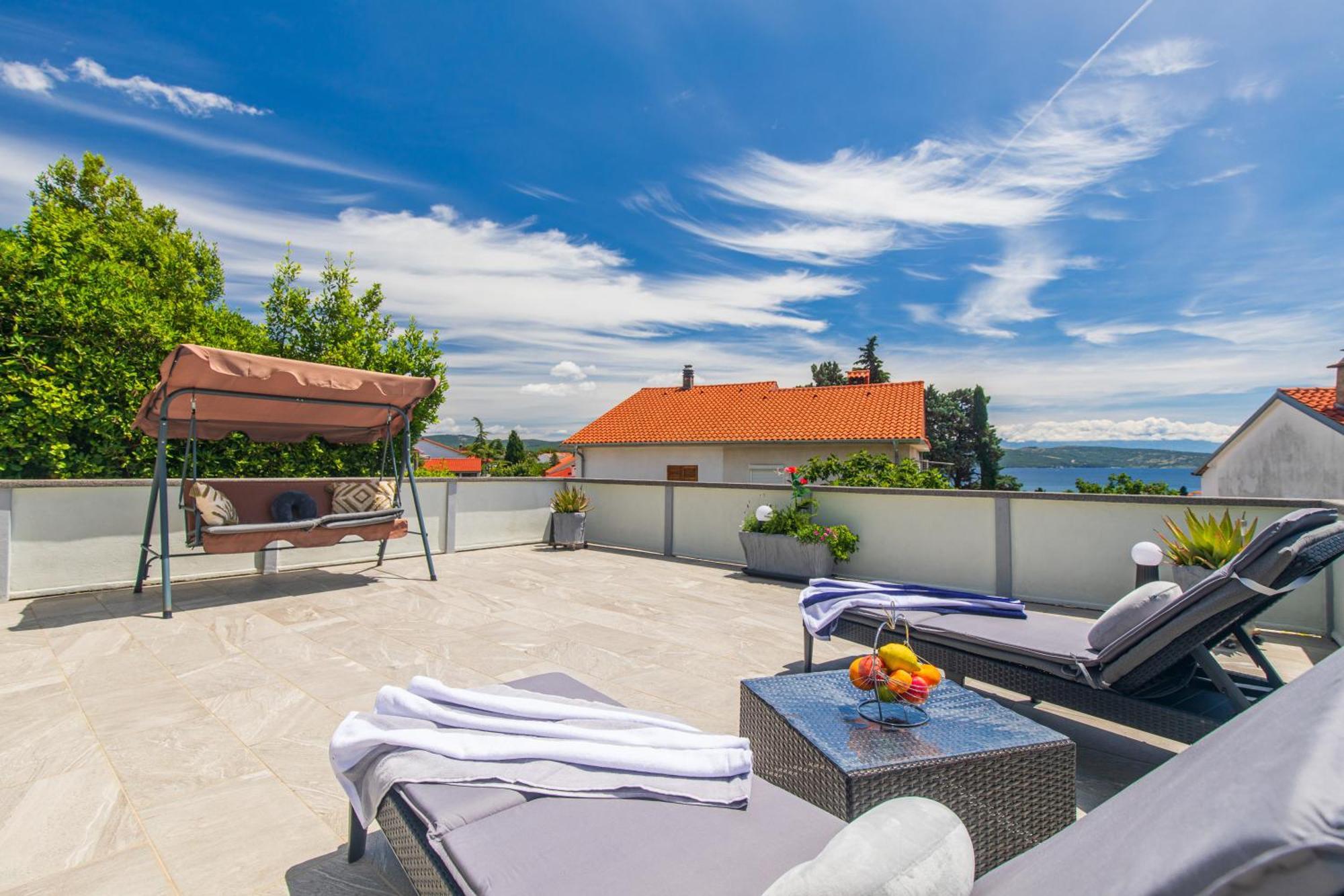 Apartment Tara With Seaview Krk Town Buitenkant foto